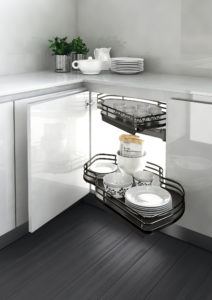 Corner pull out image